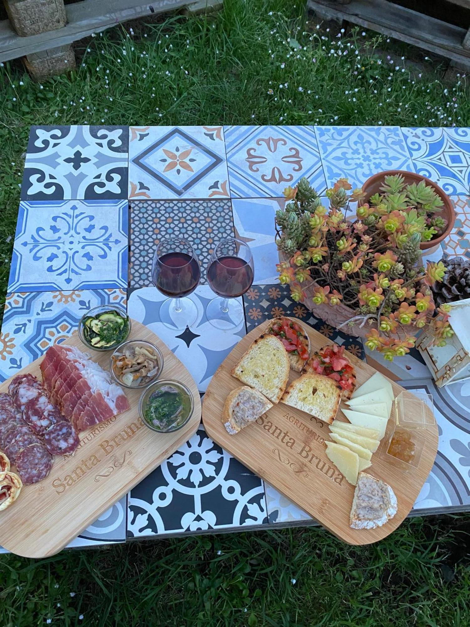 Agriturismo Santa Bruna Volterra Eksteriør billede